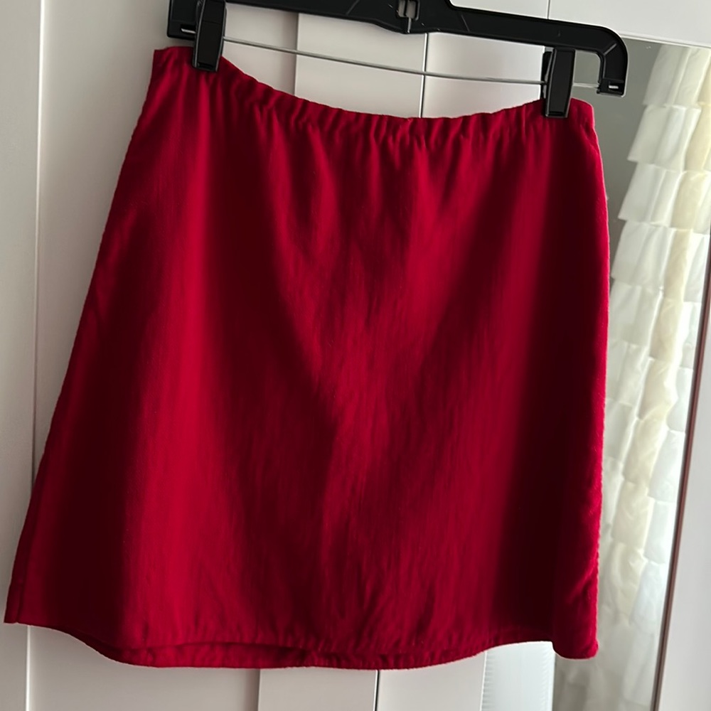 Theory red mini skirt size 4